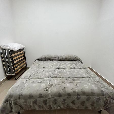 Апартаменти House Vicolo Longo 35 Неаполь Екстер'єр фото